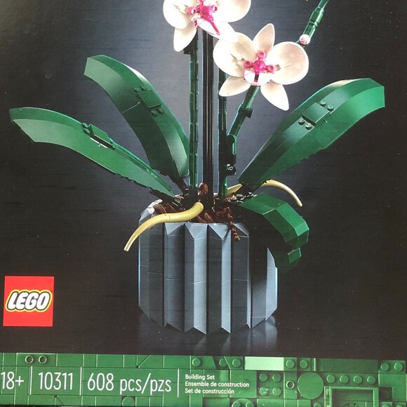LEGO Orchid NEW 608 Pieces COLLECTIBLE - Picture 4 of 4